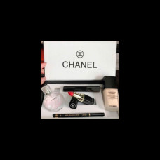Набор: косметика и парфюм Chanel 5 in 1