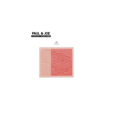 PAUL & JOE POWDER BLUSH (Refill), порошковые румяна, которые придают легкий свежий вид.