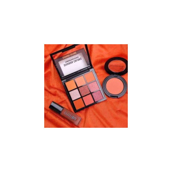 Authentic Mini set ~ 2 - еще один мини-набор из 3 предметов, подчеркивающий челку. Цвет очень красивый. Очень хорошо по цене, хорошей цене, также по стоимости 3 шт., 9-цветная палитра, румяна, персиковый цвет, матовая помада, щуп для измерения уровня.
