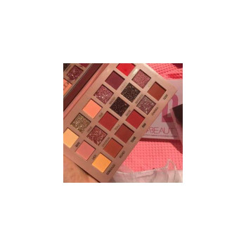 NUDE NEW HUDA BEAUTY ✨ уже здесь ~ Горячее событие‼ ️ Бестселлеры&gt, \\\\\\ &lt,Палитра теней для век Пигмент плотный. Есть как матовые, так и мерцающие.