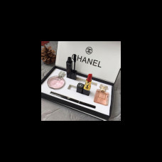 Набор: косметика и парфюм 5 in 1 Chanel