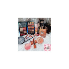 ANYLADY Make Up Set 3 Полный набор косметики по специальной цене от Starcosmetics
